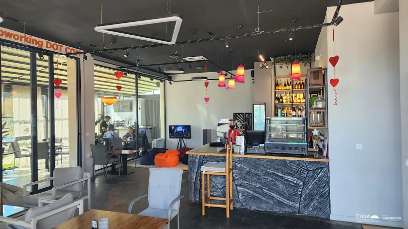 Commercial Space for Business in the Heart of Bar